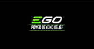 Logo der Marke EGO mit dem Slogan „Power Beyond Belief“ auf schwarzem Hintergrund, das Kraft und Zuverlässigkeit signalisiert.